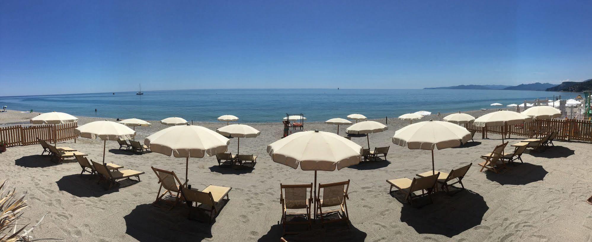 Miramare di Varigotti Esterno foto