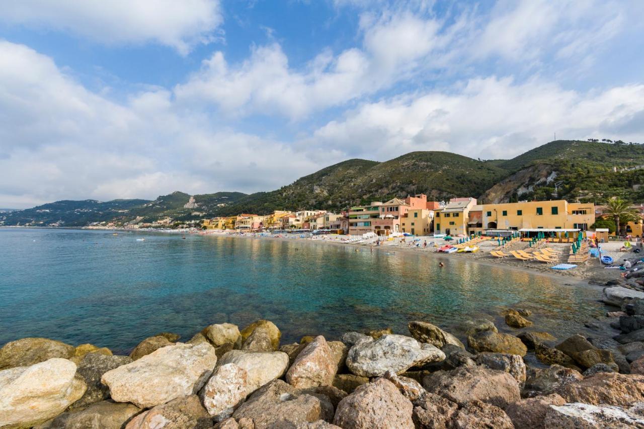Miramare di Varigotti Esterno foto