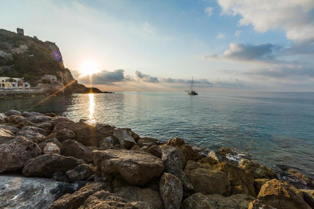 Miramare di Varigotti Esterno foto