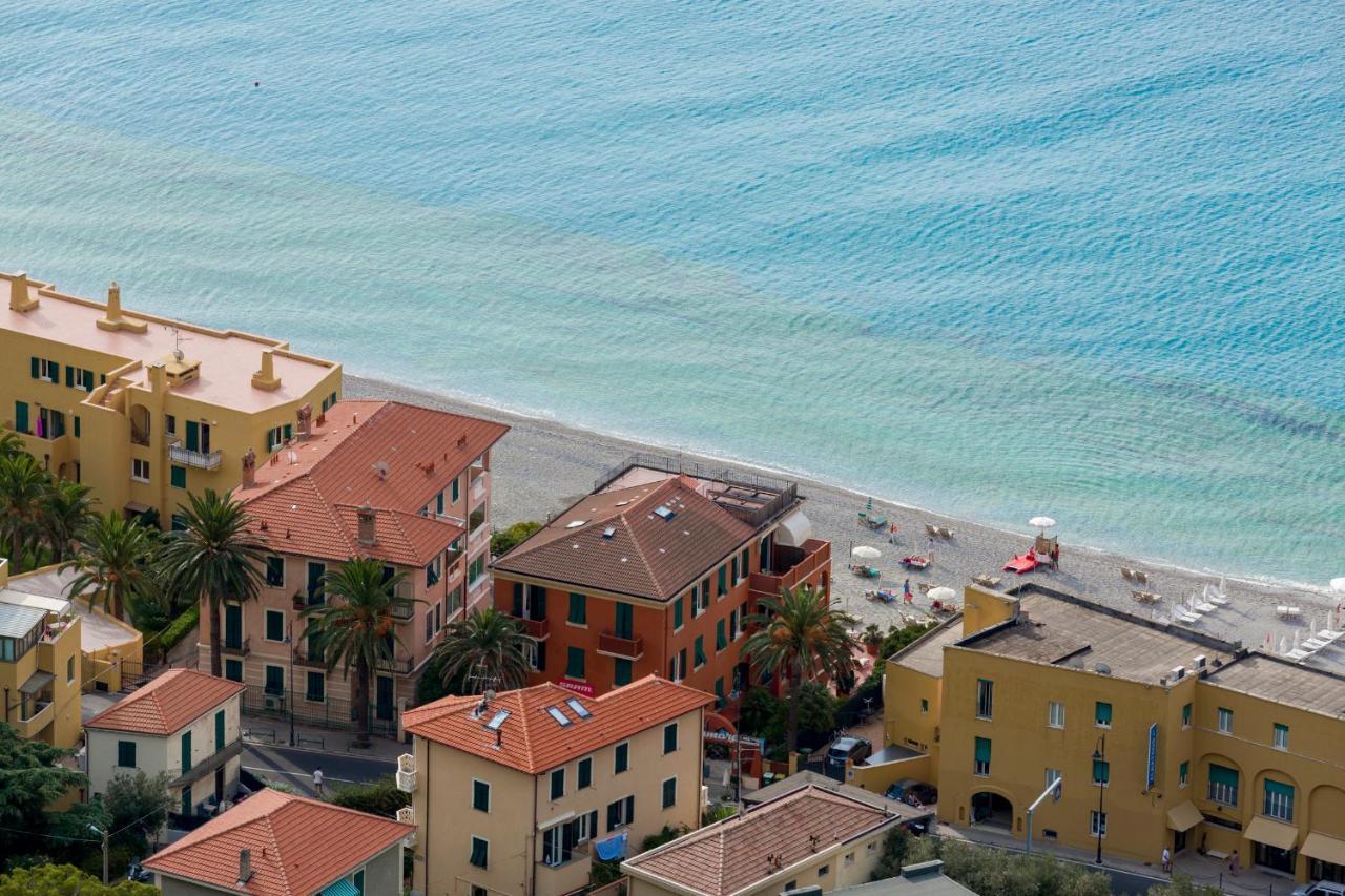 Miramare di Varigotti Esterno foto